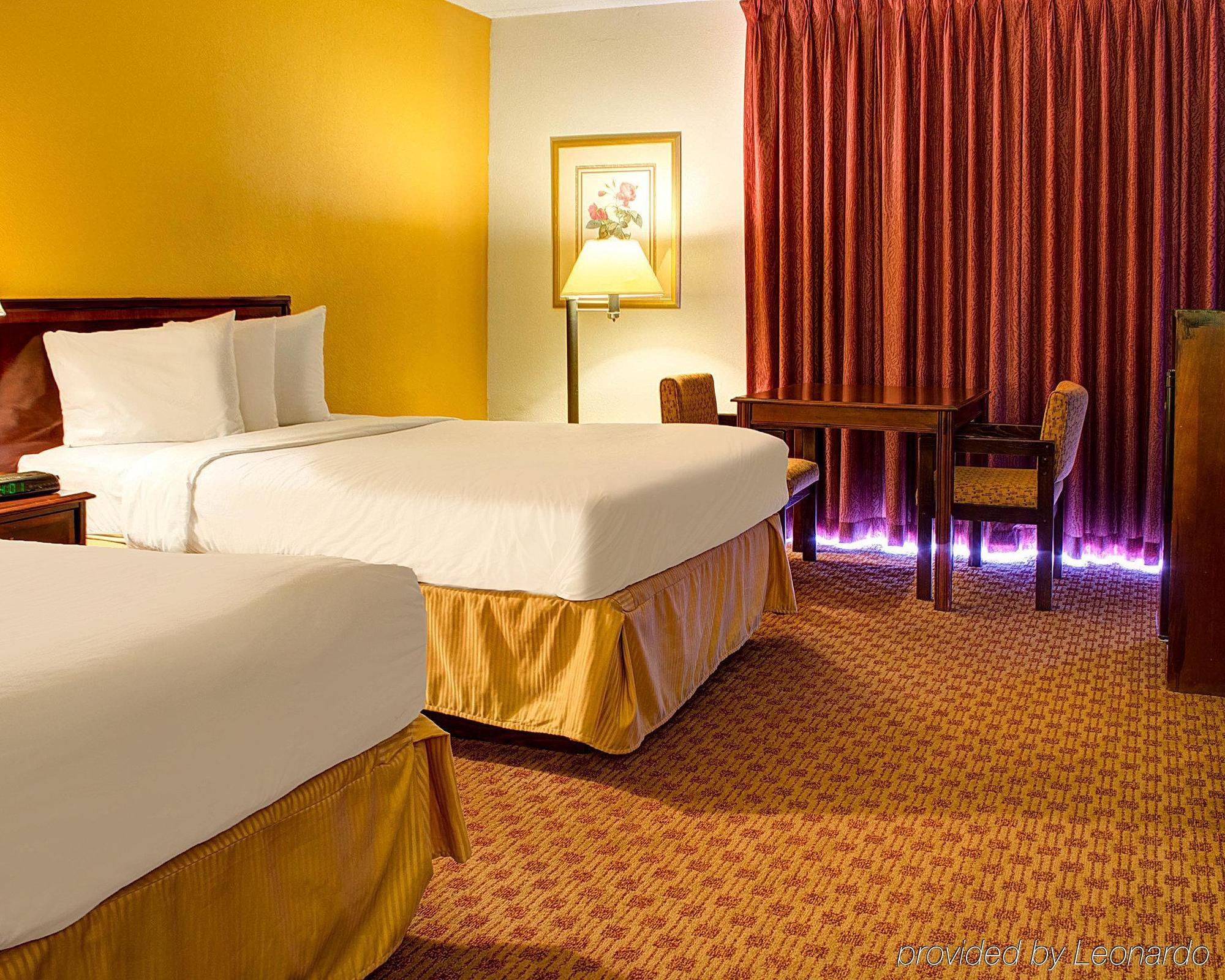 Quality Inn North Yellow Tavern Zewnętrze zdjęcie